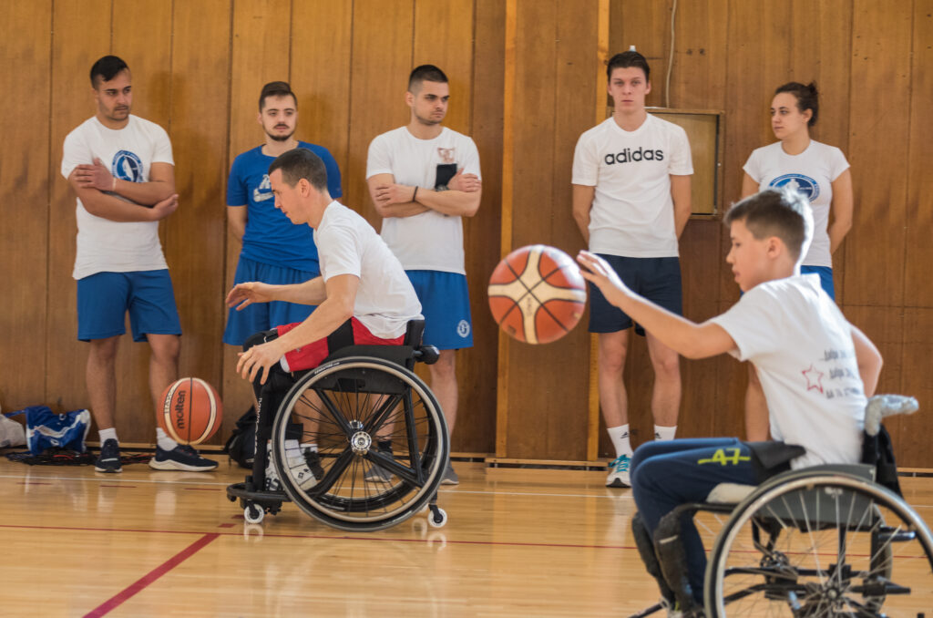 Rolstoelbasketbal (aangepast sporten)